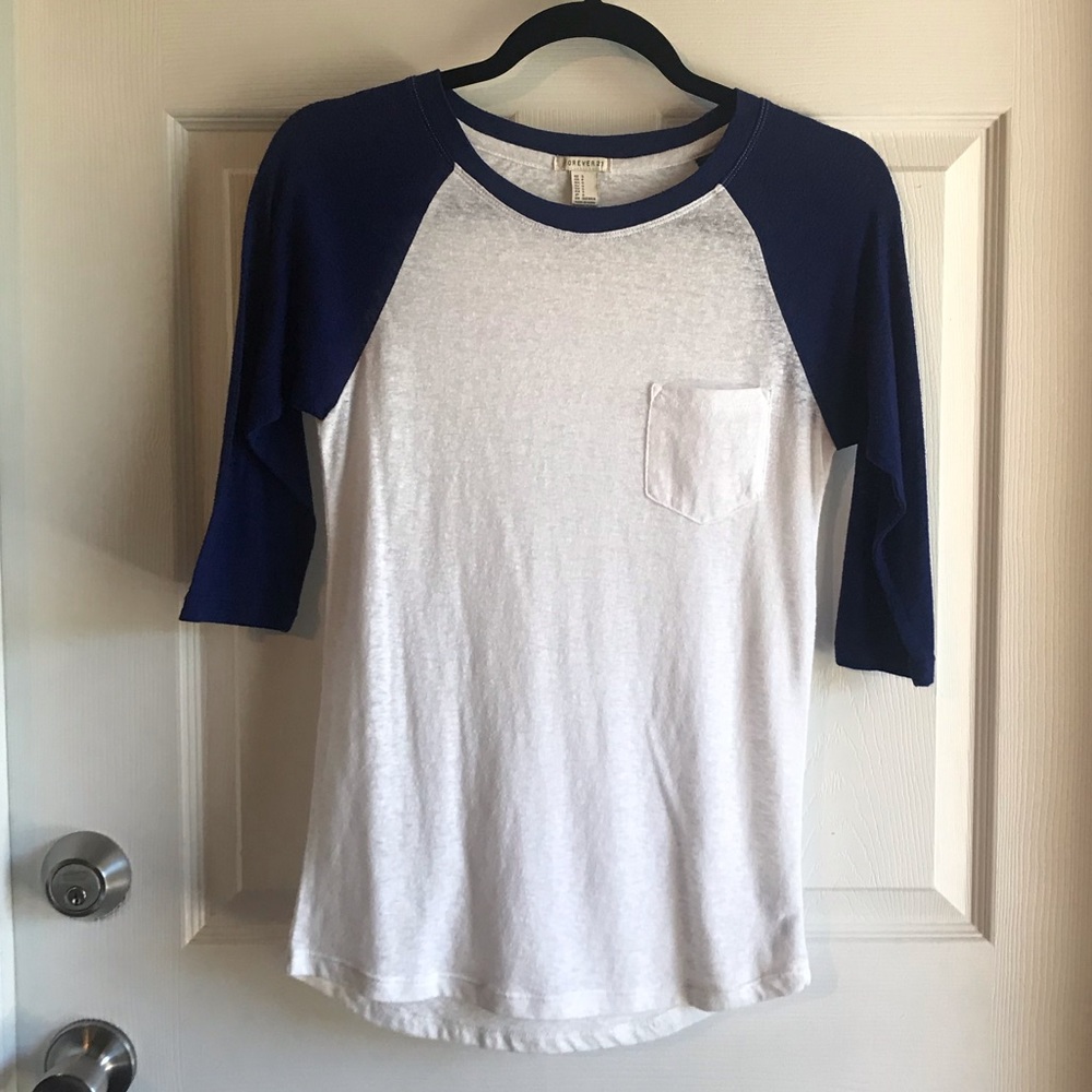 NWOT Forever 21 3/4 Sleeve Baseball Tee